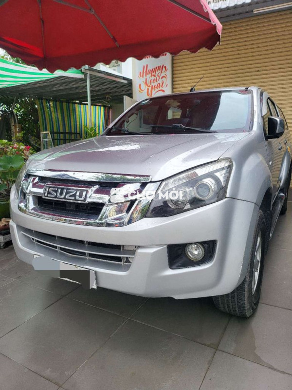 ISUZU Dmax 3.0  MT 1 cầu máy dầu xe đẹp