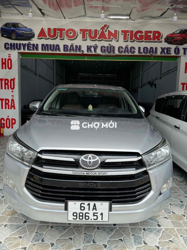 Toyota Innova 2016 2.0E - 150000 km