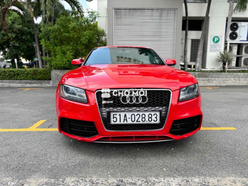 Audi A5 2009 2.0T S-line Quattro - 72000 km