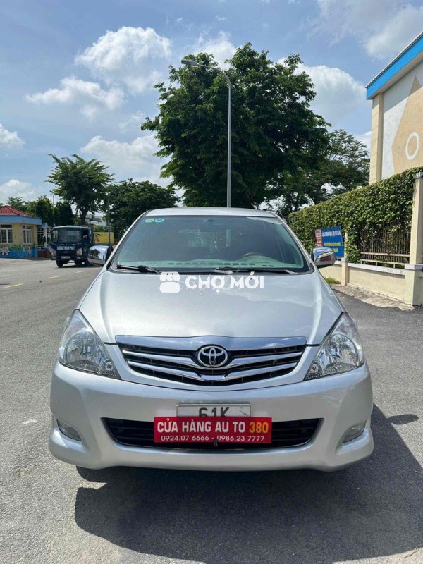 Toyota Innova 2008 V - AT