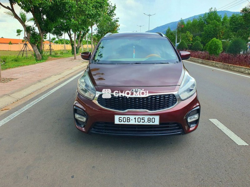 Bán xe Kia rondo 2018