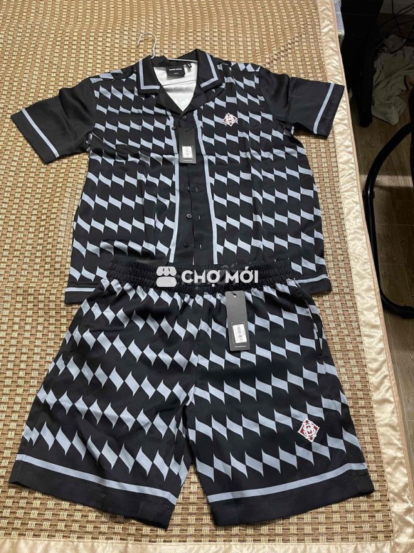 Set Dominos mặc du lịch - mới