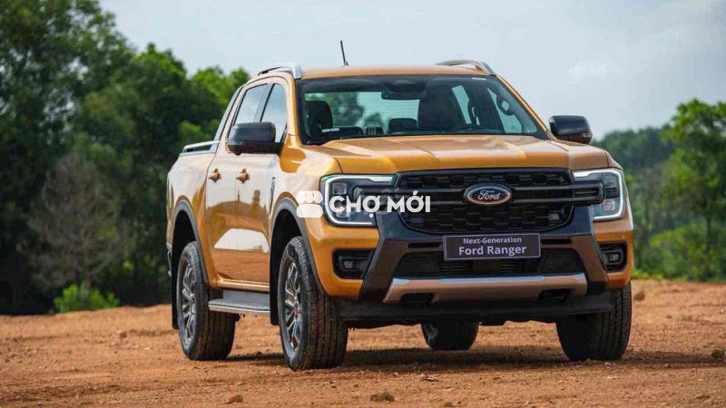 2025 Ranger Wildtrak bank 85%, lãi 7,5%đủ màu