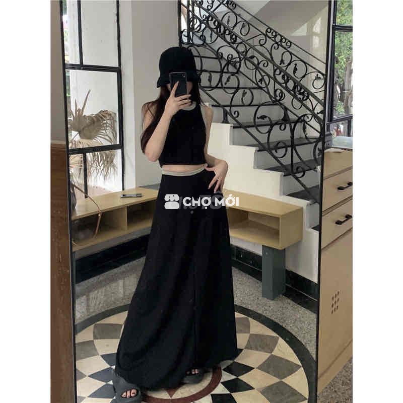 Set áo croptop 3 lỗ viền trắng kèm chân váy dài