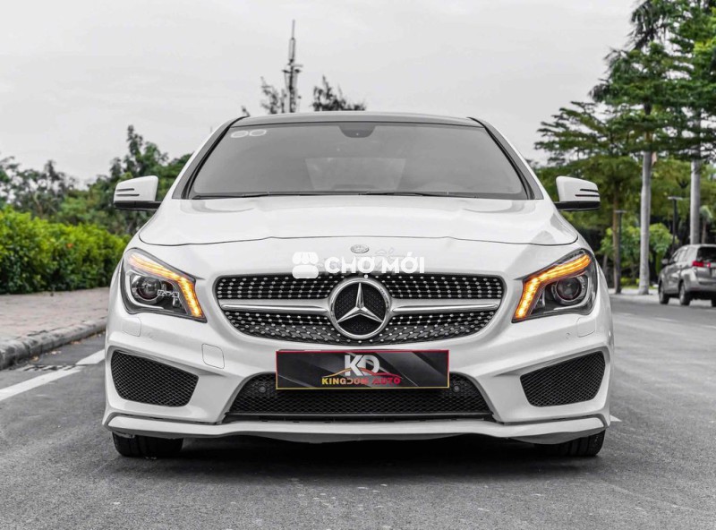CLA250 4Matic Model 2015 màu trắng nhập Hungary