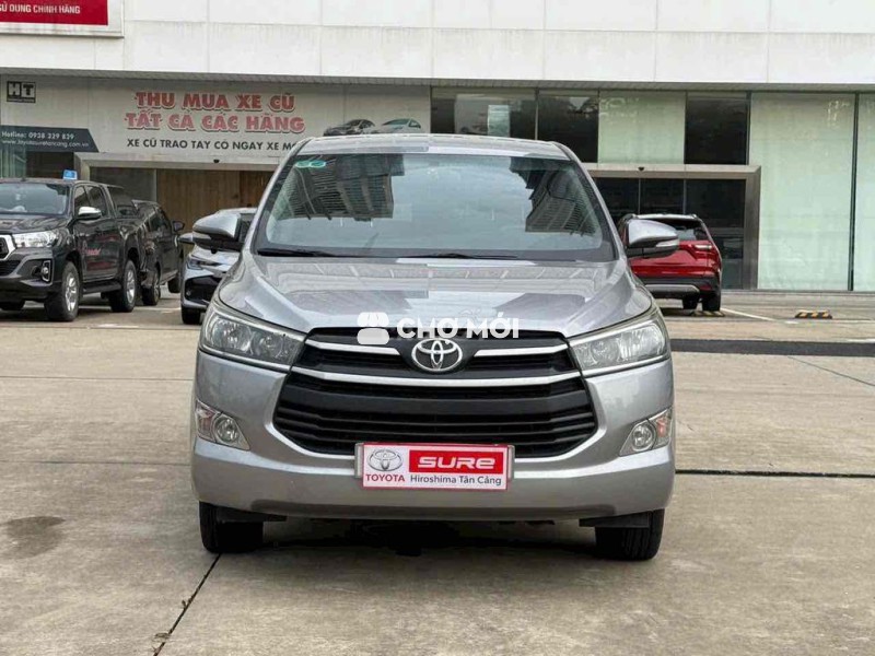 Toyota Innova 2017 2.0G - 155000 km