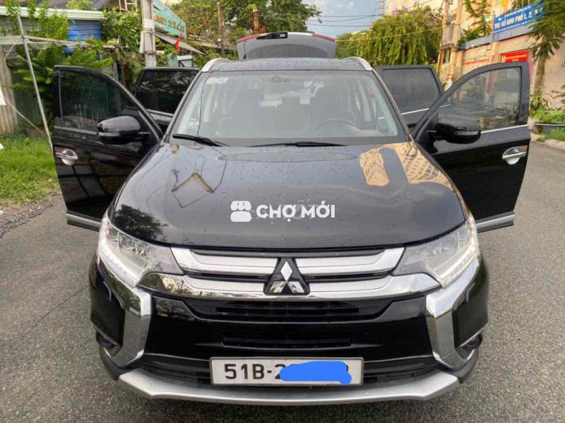 Mitsubishi Outlander 2019 hai cầu máy 2.4