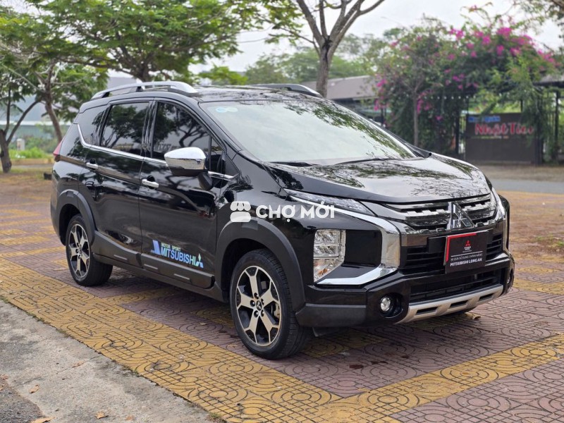 Mitsubishi Xpander Cross Đen 2021 - Odo 56.000 km