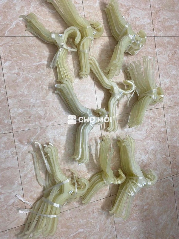 mình có một mớ móc trẻ em. ai cần thì ghé lấy nhé