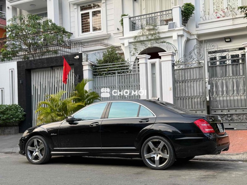 Mercedes Benz S Class 2010 s63 - 80000 km