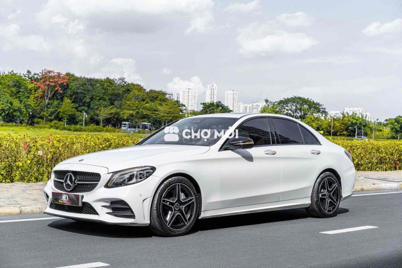 Mercedes Benz C Class 2019 C 300 AMG - 35000 mls