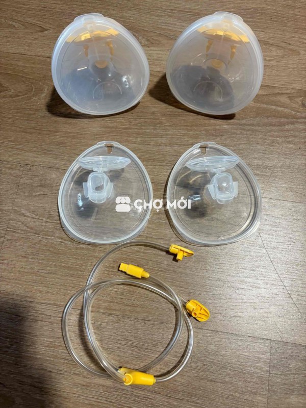 Cúp hút sữa rảnh tay Medela