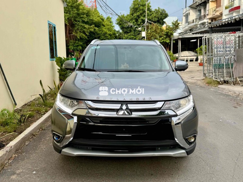 Cần Bán Mitsubishi Outlander Model 2018