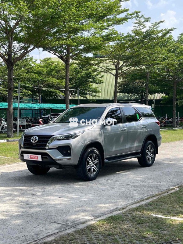 Toyota Fortuner 2020 2.4AT 4x2  - 105000 km
