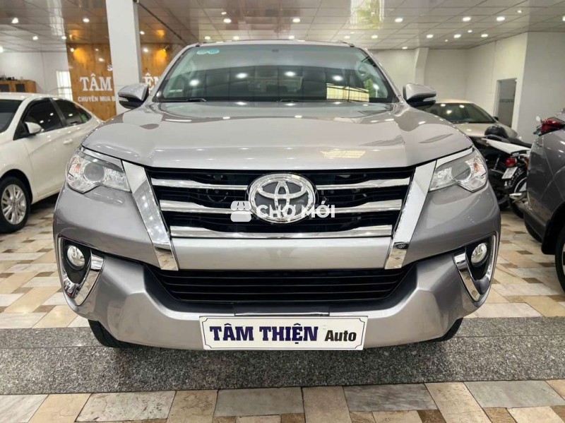 Toyota Fortuner 2016 2.7V 4x2 - odo 76179 km
