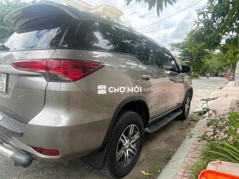 Toyota Fortuner 2019 2.4G 4x2 MT - 82000 km