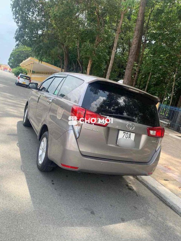 Toyota Innova 2018 2.0E - 75000 km