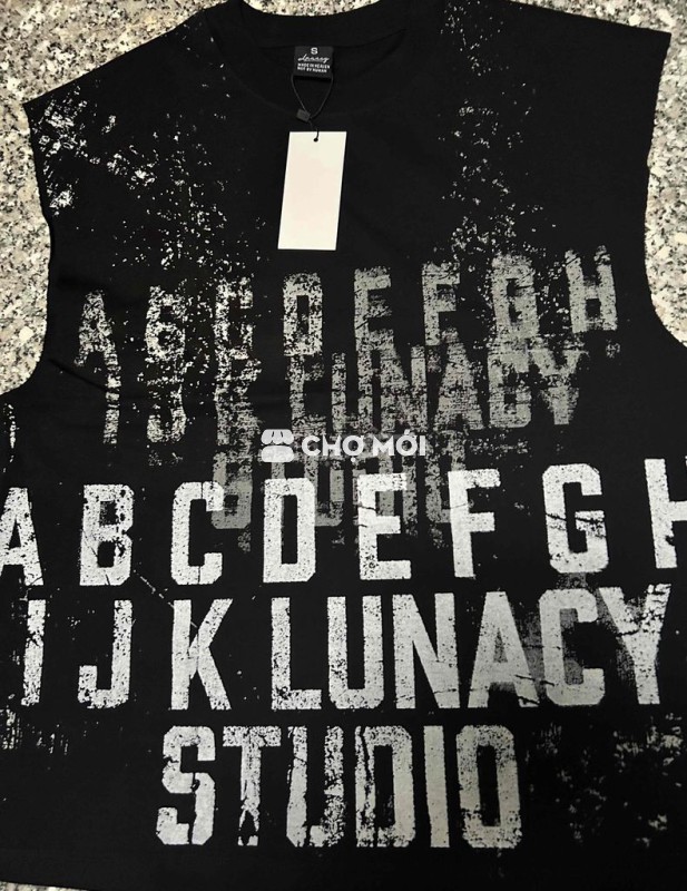 áo thun fom rộng lunacy