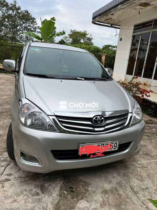 Toyota Innova J 2010 - 160000 km