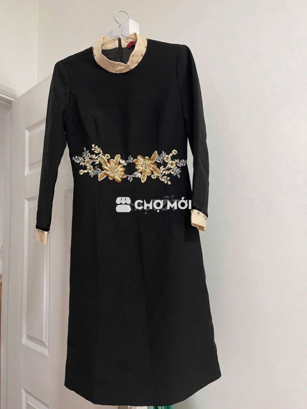 Cần bán lại đồ như hình, còn tem mạc.