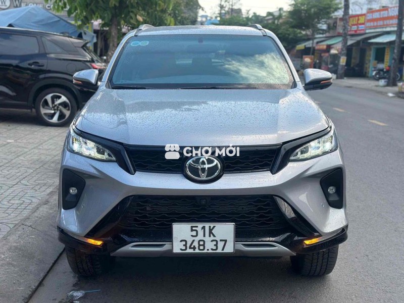 Toyota Fortuner 2022 Legender 2.4 4x2 AT