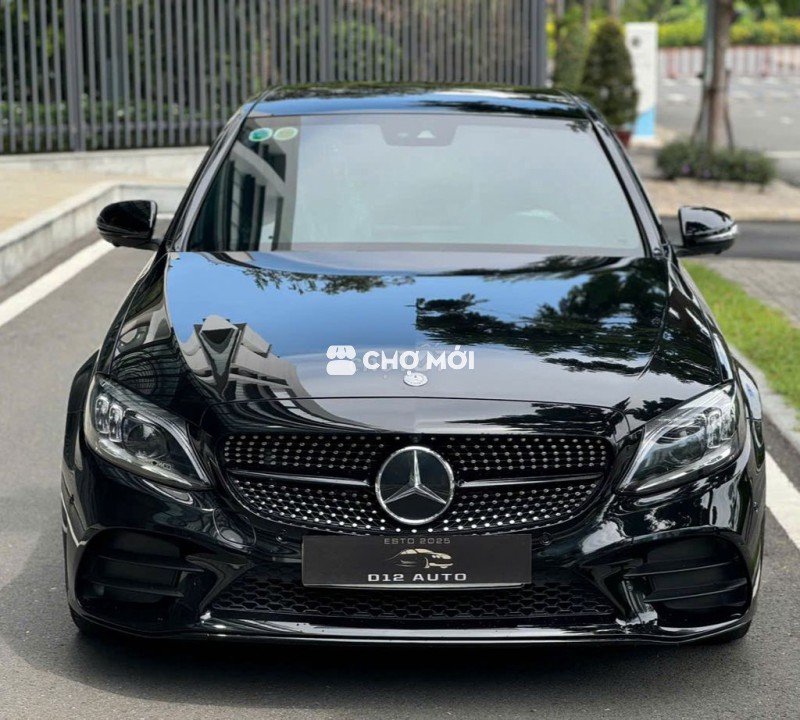 Mercedes Benz C300 AMG Model 2021- 49000 km