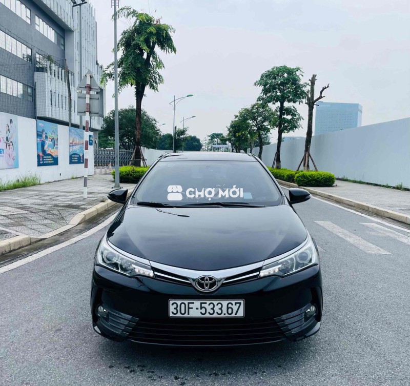 Toyota Corolla Altis 12/2018 1.8G AT form mới