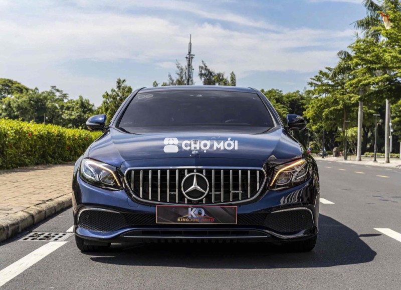 E200_Sport Model 2020 xanh cavansite siêu hiếm