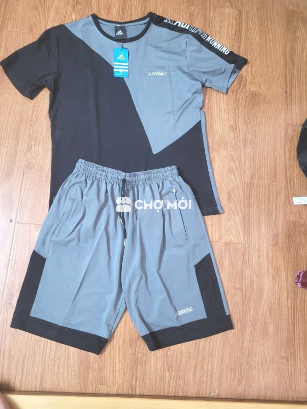 Bộ addidas vải rất đẹp bán rẻ