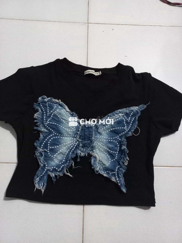 Áo croptop bướm