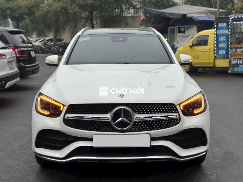 Mercedes Benz GLC300 2021  - 44000 km