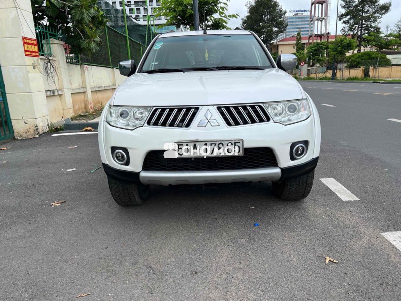 Mitsubishi Pajero Sport 2011 D 4x4 MT - 85000 km