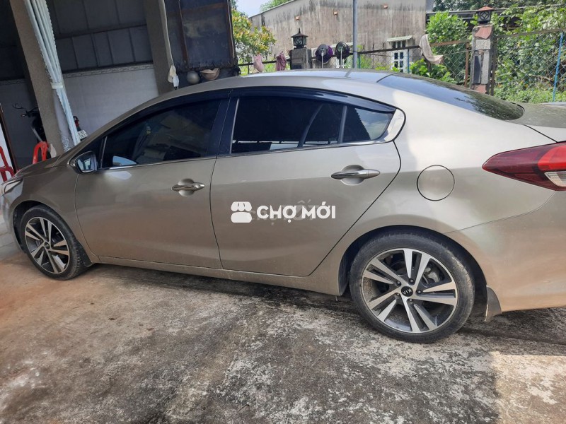 Kia Cerato 2018 2.0 AT Premium - 87000 km