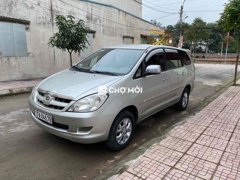 Toyota Innova 2008 G - 140000 km
