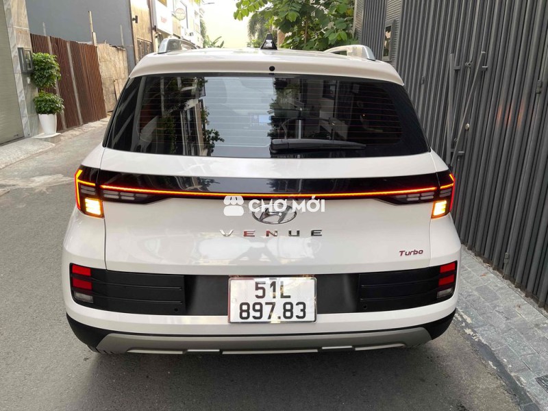 venue bản đặc biệt premium chạy 15 ngàn km bao tét