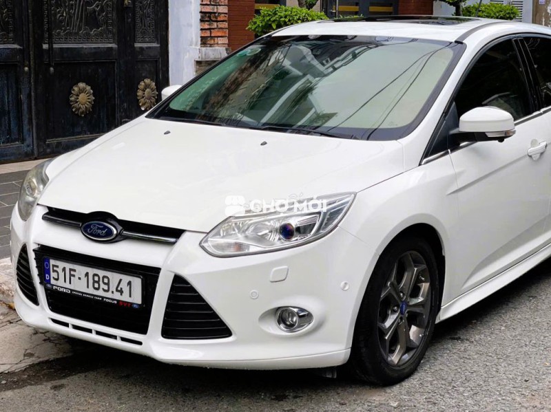 Ford Focus 2015 S 2.0 AT - 92000 km