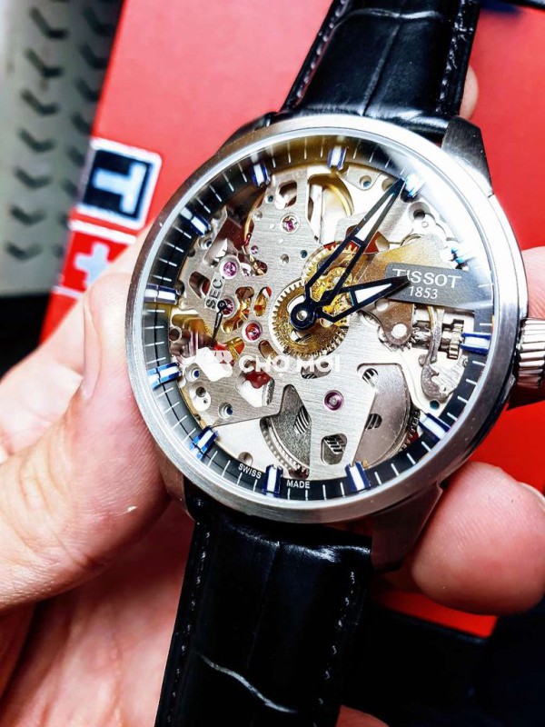 Đồng hồ cơ Tissot T070.405.16 bán gấp