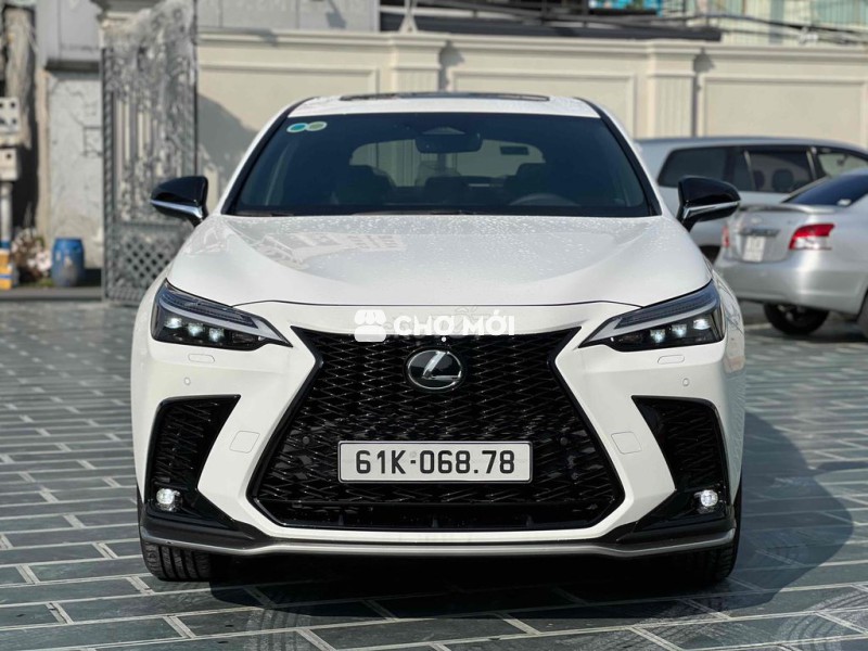 Lexus NX 2022 350 F Sport odo 8,500km