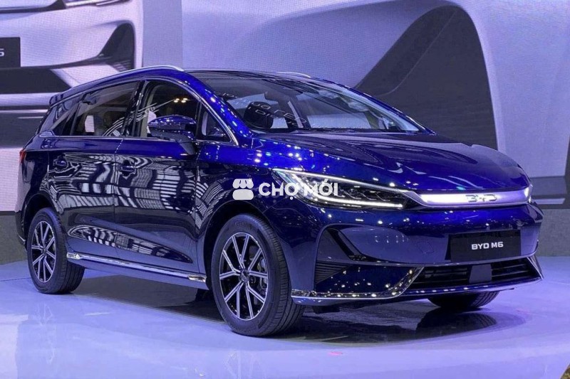 Giá tốt và lái thử miễn phí tận nơi BYD M6