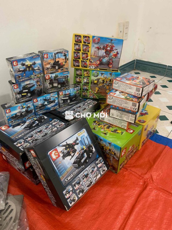 thanh lý hộp xếp hình lego cho bé
