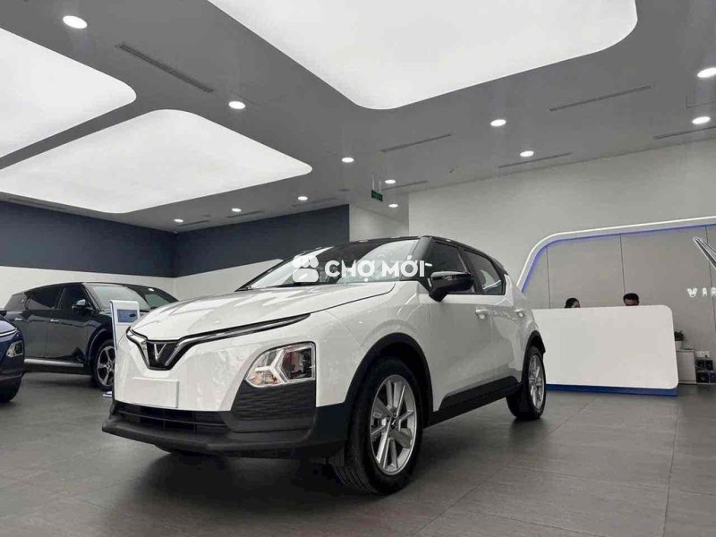 VF5 giảm 4% - lãi suất thấp 0.57%- giá ***