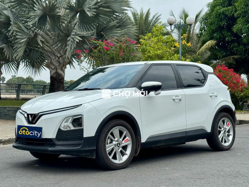 Vinfast VF5 Plus 2024 - Màu trắng - 1v6km - BSTP