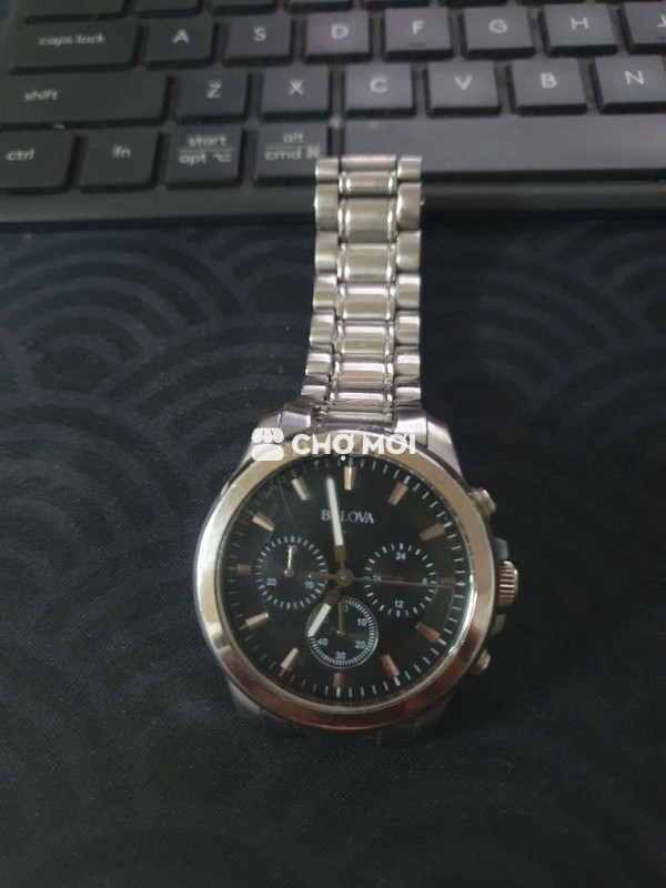 đồng hồ Chính hãng
