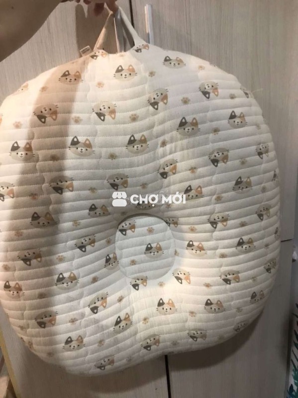 Thanh lý gối chống trào ngược cho bé