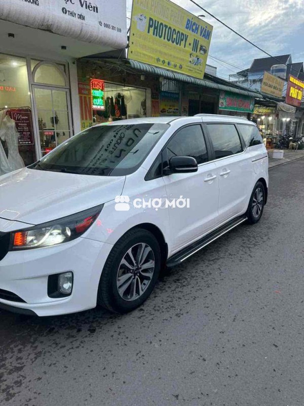 Kia Sedona 2018 máy dầu cực mới rin 100%