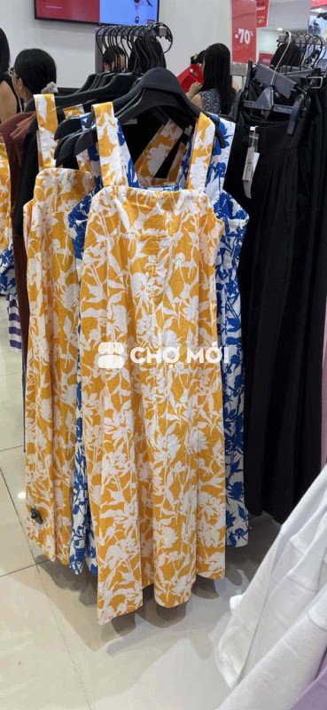 Pass váy đi biển hãng Canifa mua 899k -Pass 200k