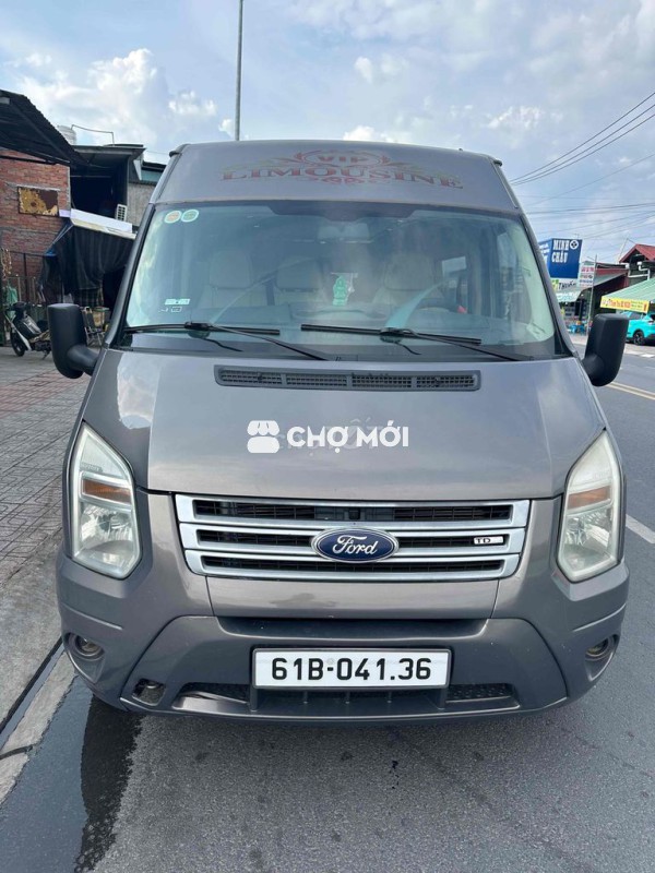 Ford Transit 2015 limousine 10 ghế ngã cực vip rin