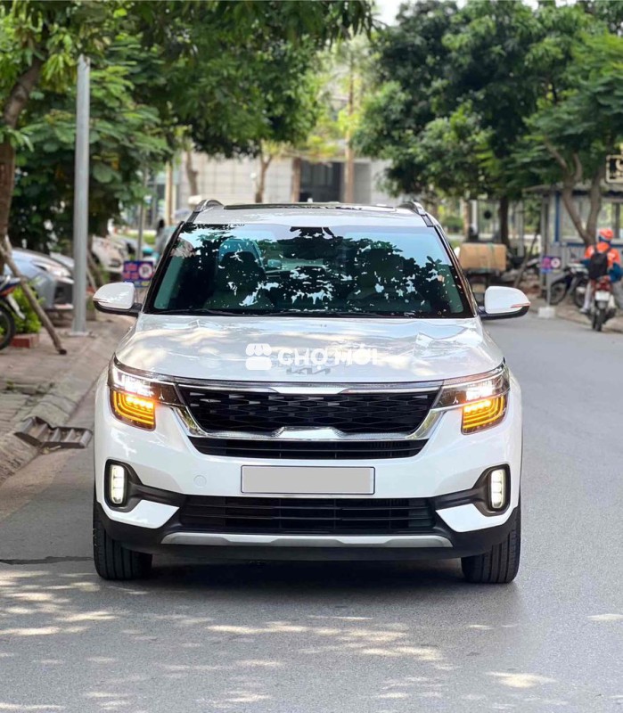 KIA Seltos 1.4AT Premium - 2022