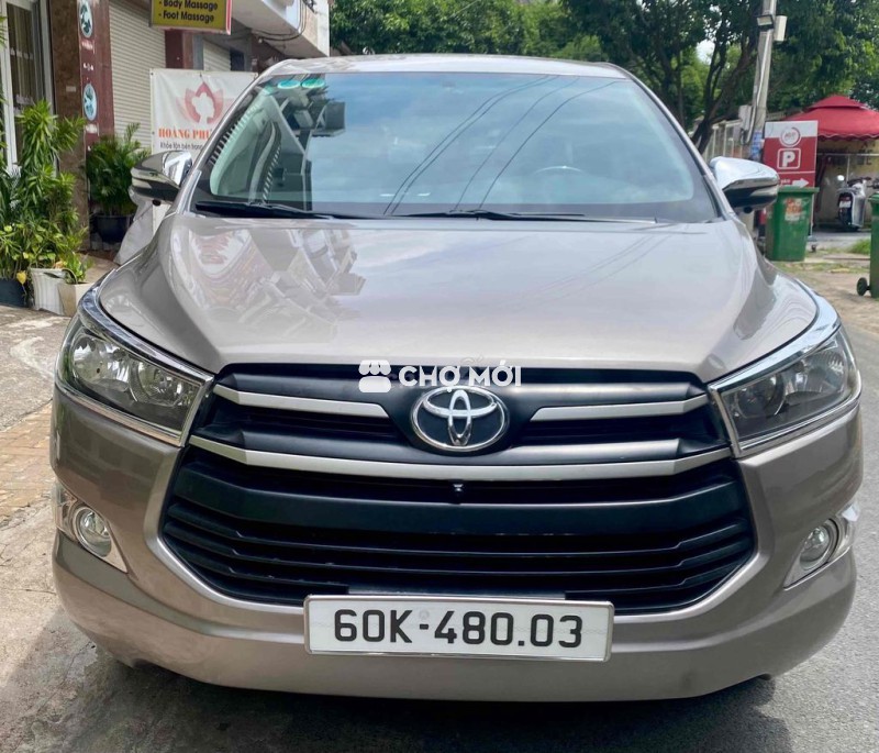 Toyota Innova 2017 2.0E