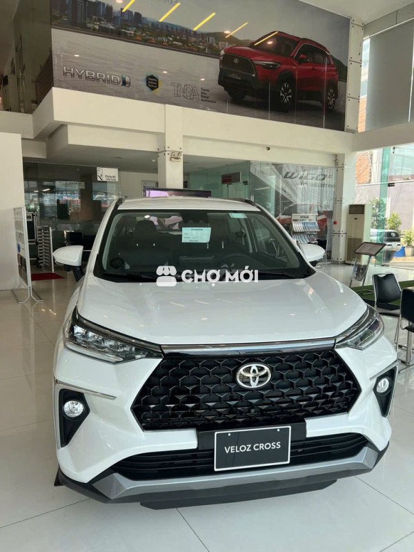TOYOTA VELOZ 7 CHỖ - GIẢM 100% LỆ PHÍ TRƯỚC BẠ